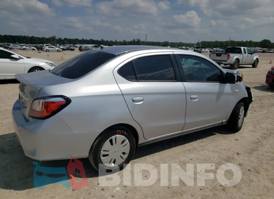 ML32FUFJ9NHF07802 Photo# 3