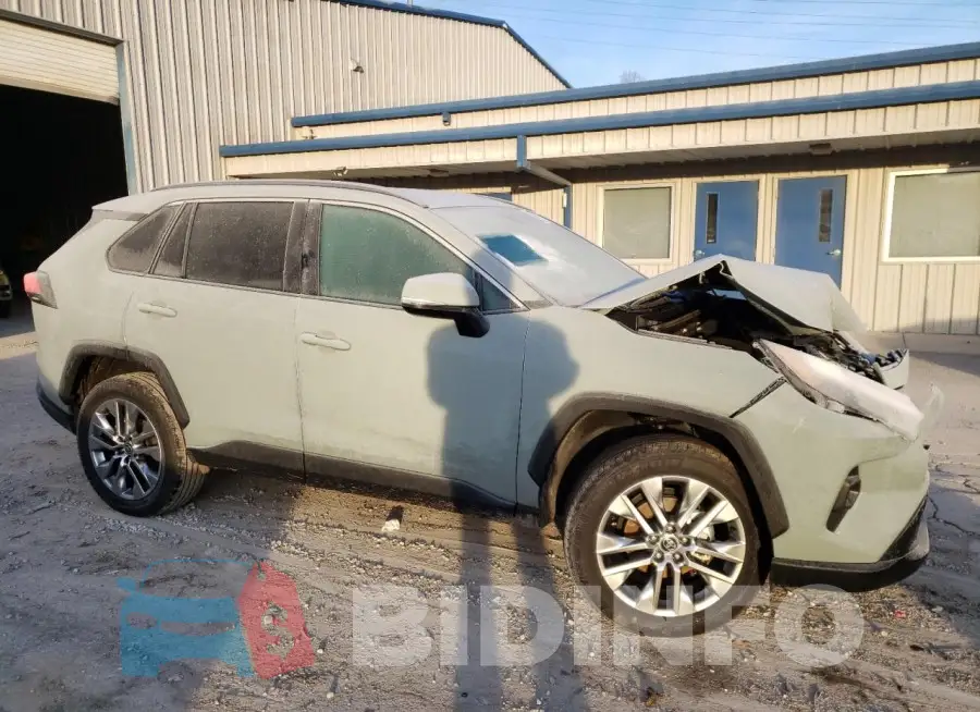2T3A1RFV3PW378957 Photo# 4
