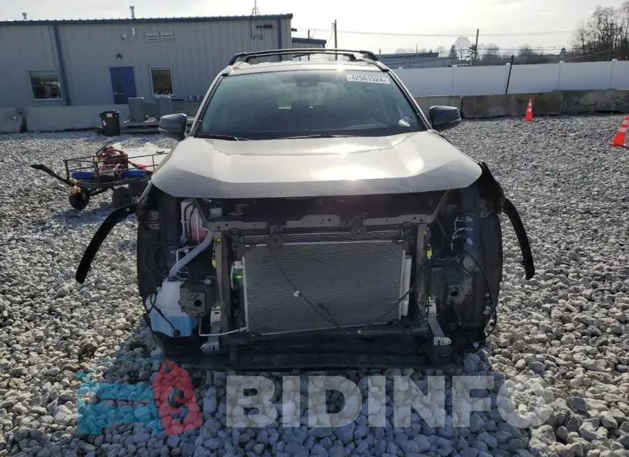 2T3P1RFV8RW410847 Photo# 5