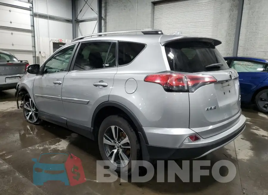 2T3RFREV4HW600932 Photo# 2