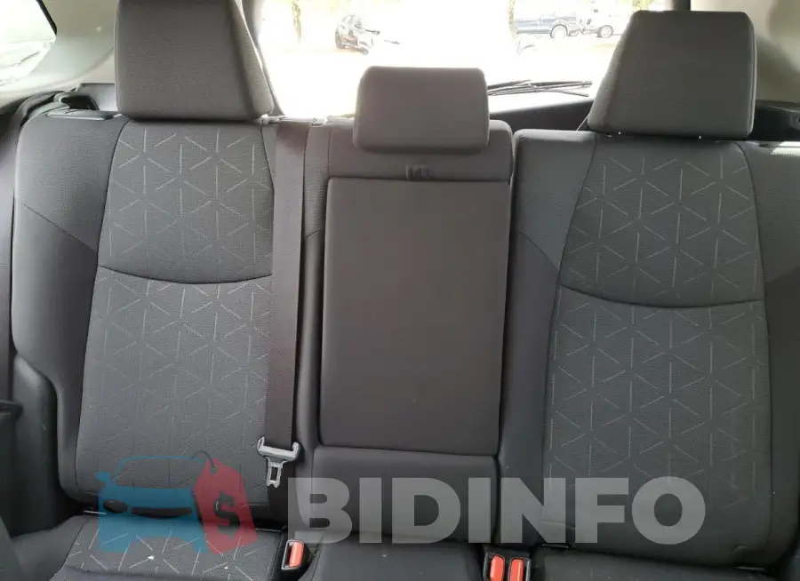 JTMP1RFV8KD011598 Photo# 10