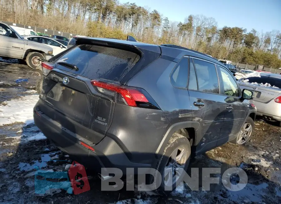 JTMRWRFVXPD173069 Photo# 3