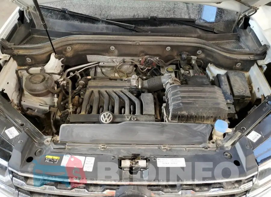 1V2MR2CA4KC618056 Photo# 12