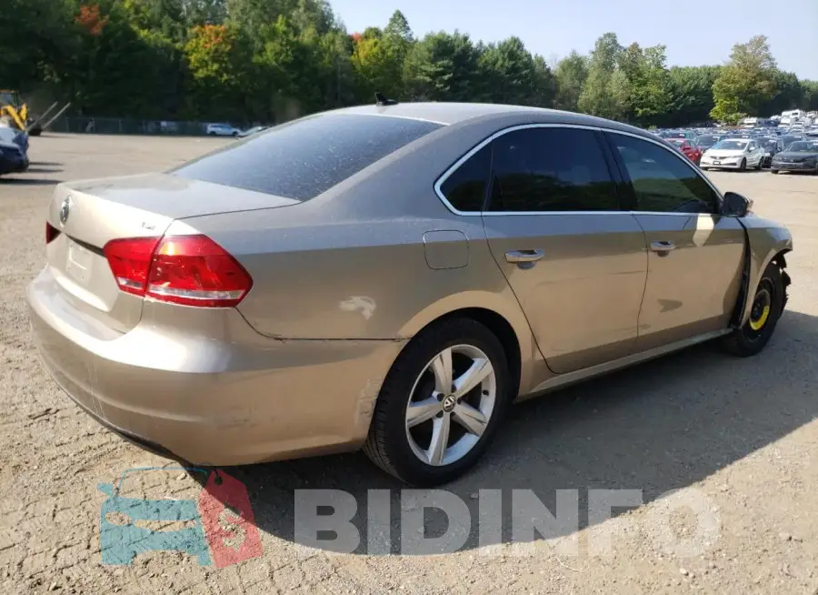 1VWBS7A39FC043874 Photo# 3