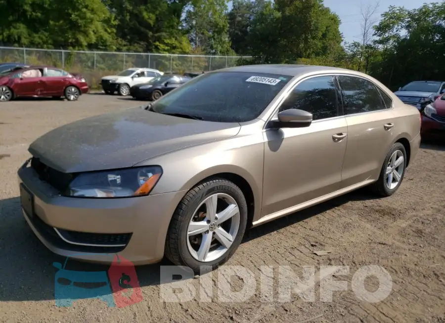 1VWBS7A39FC043874 Photo# 1