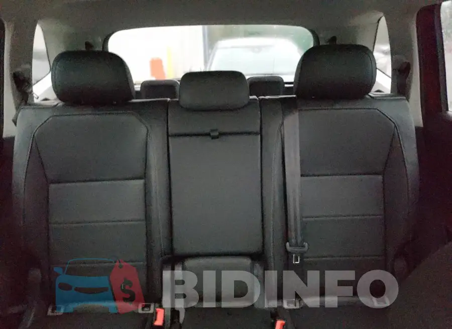 3VV3B7AX5KM125329 Photo# 10