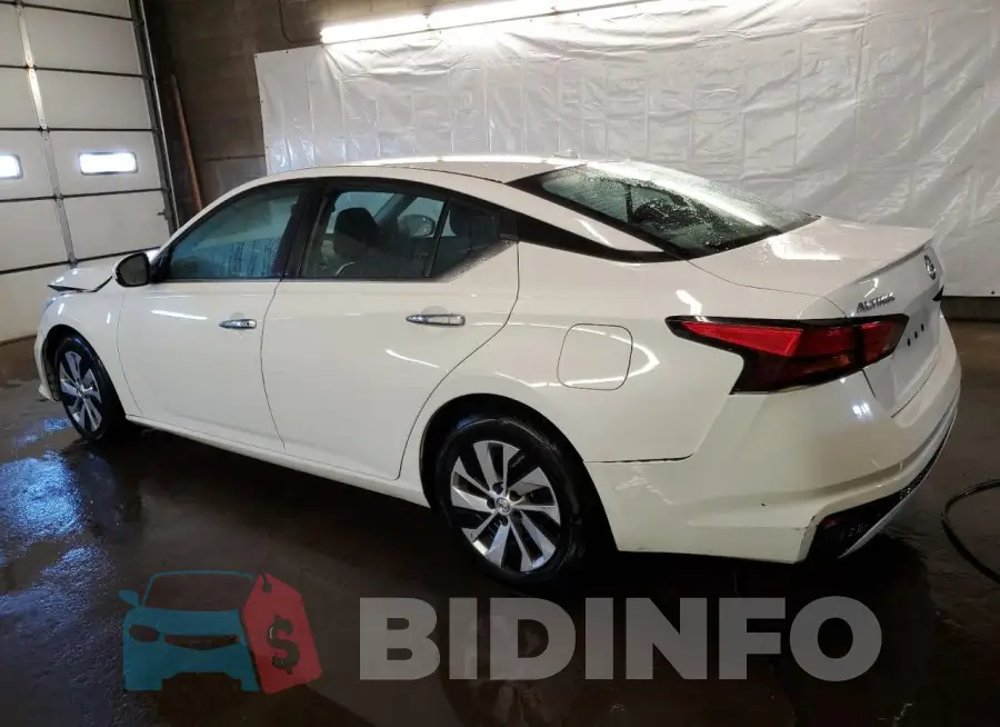 1N4BL4BV1KC165899 Photo# 2
