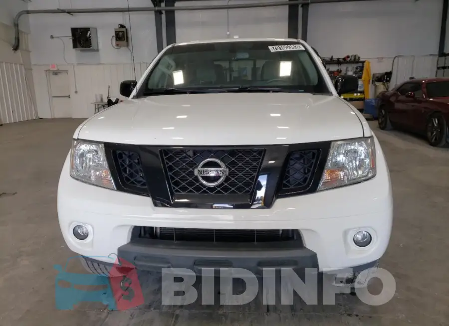 1N6AD0EV7JN744063 Photo# 5