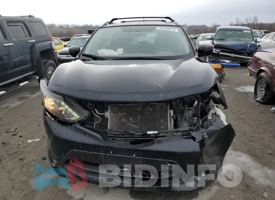 JN1BJ1CP9HW001891 Photo# 5