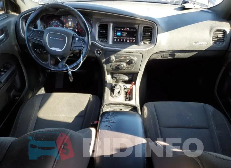2C3CDXBG5KH700572 Photo# 8