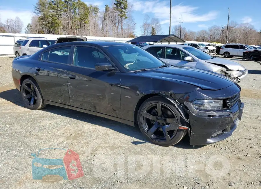 2C3CDXCT4FH895937 Photo# 4