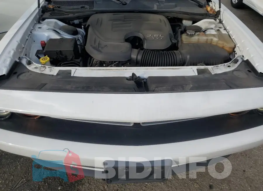 2C3CDZAG4KH670073 Photo# 11