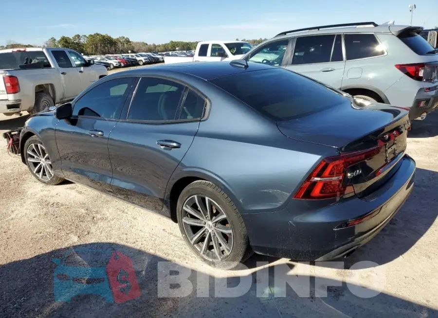 7JR102FK8MG102329 Photo# 2