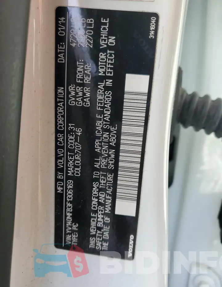 YV140MFB3F1306169 Photo# 12