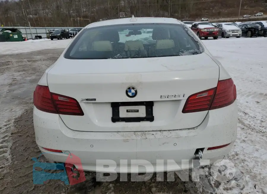 WBA5A7C58GG642175 Photo# 6