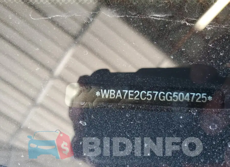 WBA7E2C57GG504725 Photo# 12