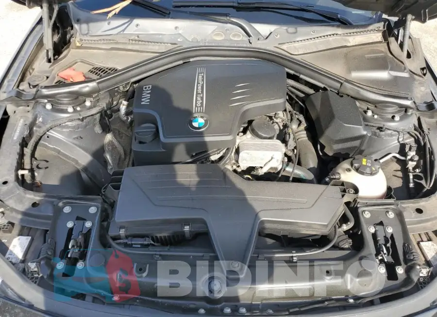 WBA8E3G58GNT80769 Photo# 11