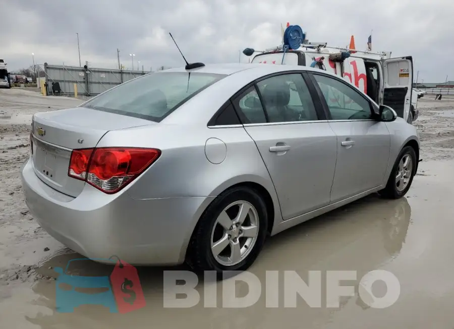 1G1PC5SB3F7167768 Photo# 3