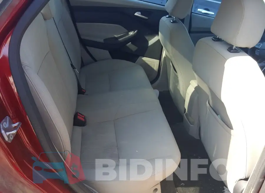 1FADP3F25FL338692 Photo# 6