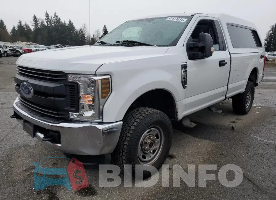 1FTBF2B60KEC46024 Photo# 1