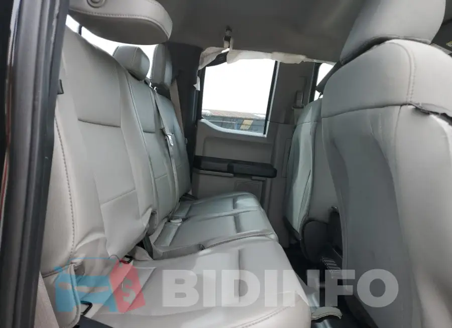 1FTFX1EF4HFA35481 Photo# 10