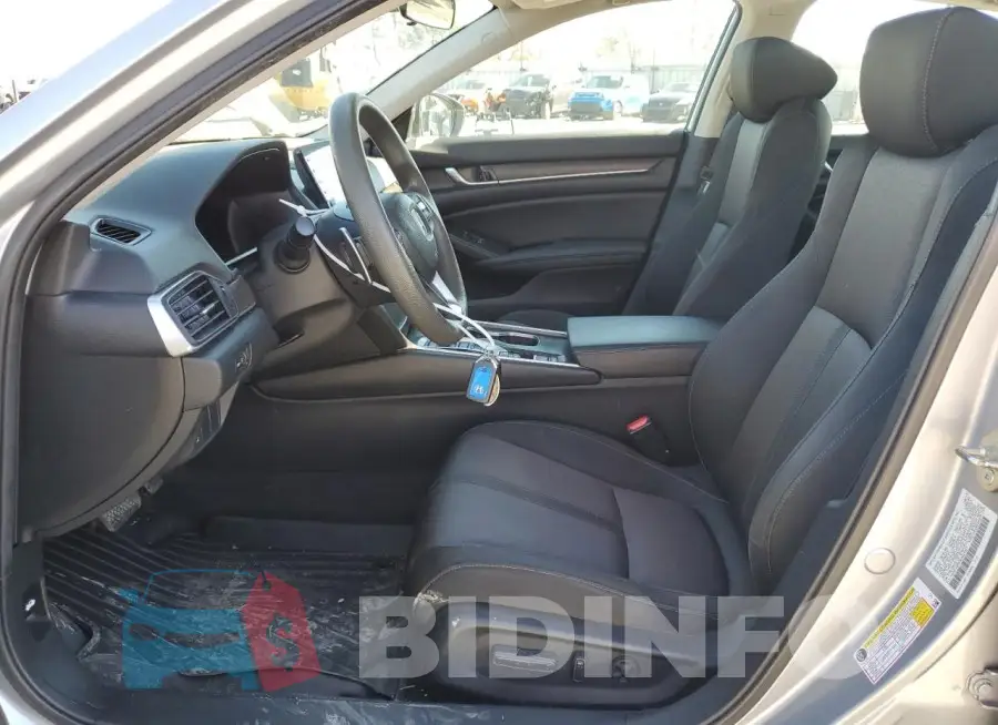 1HGCV3F40KA021911 Photo# 7