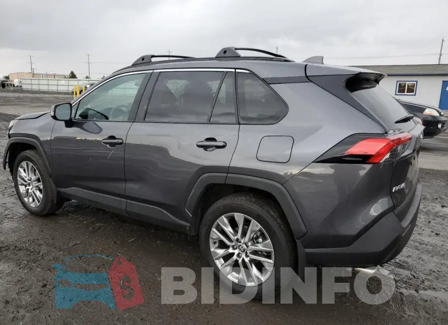 2T3A1RFV4PC391816 Photo# 2