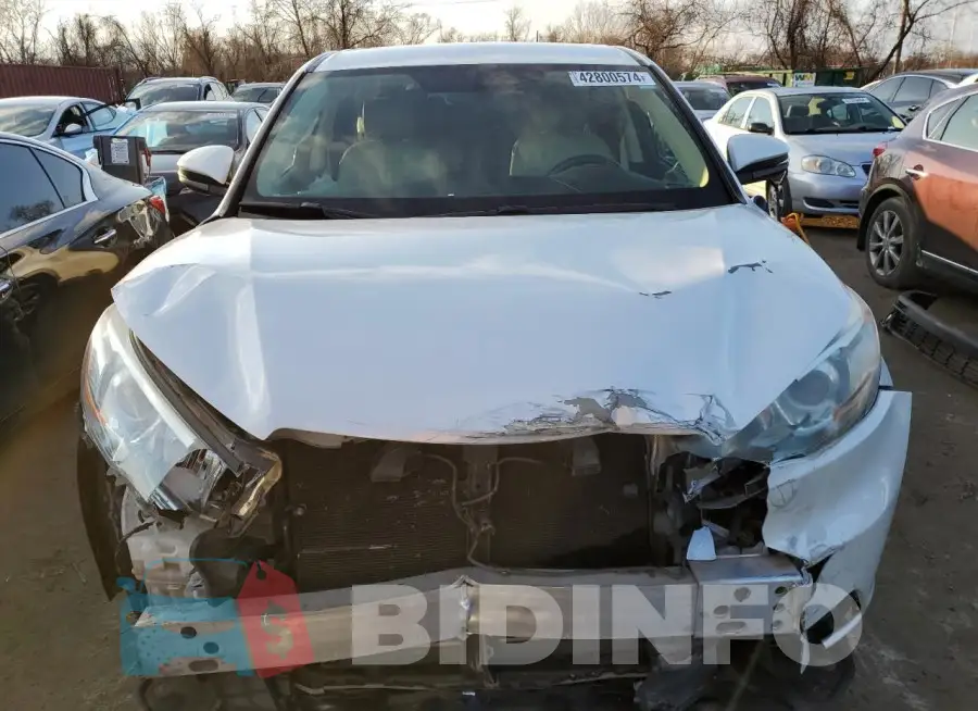 5TDBKRFH6FS215151 Photo# 5