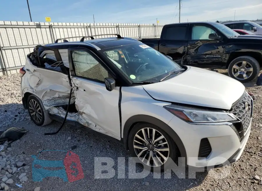 3N1CP5CV8PL472542 Photo# 4