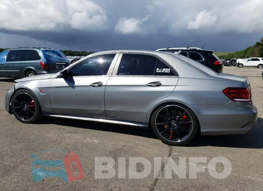 WDDHF7GB5FB130070 Photo# 2