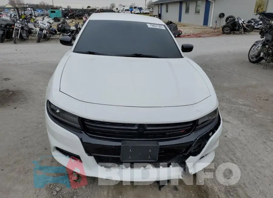 2C3CDXBG1KH576722 Photo# 5