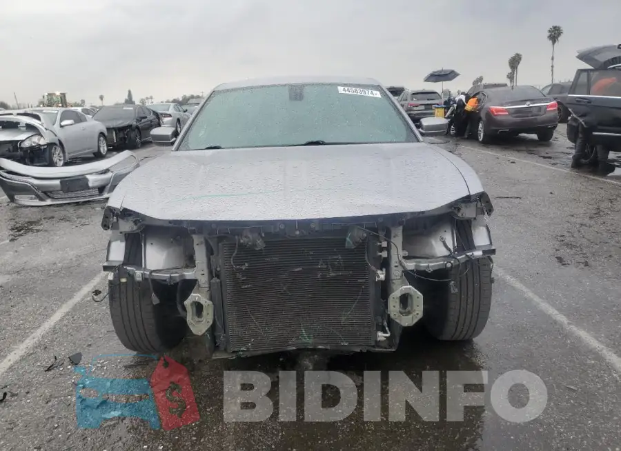 2C3CDXHG6GH179053 Photo# 5