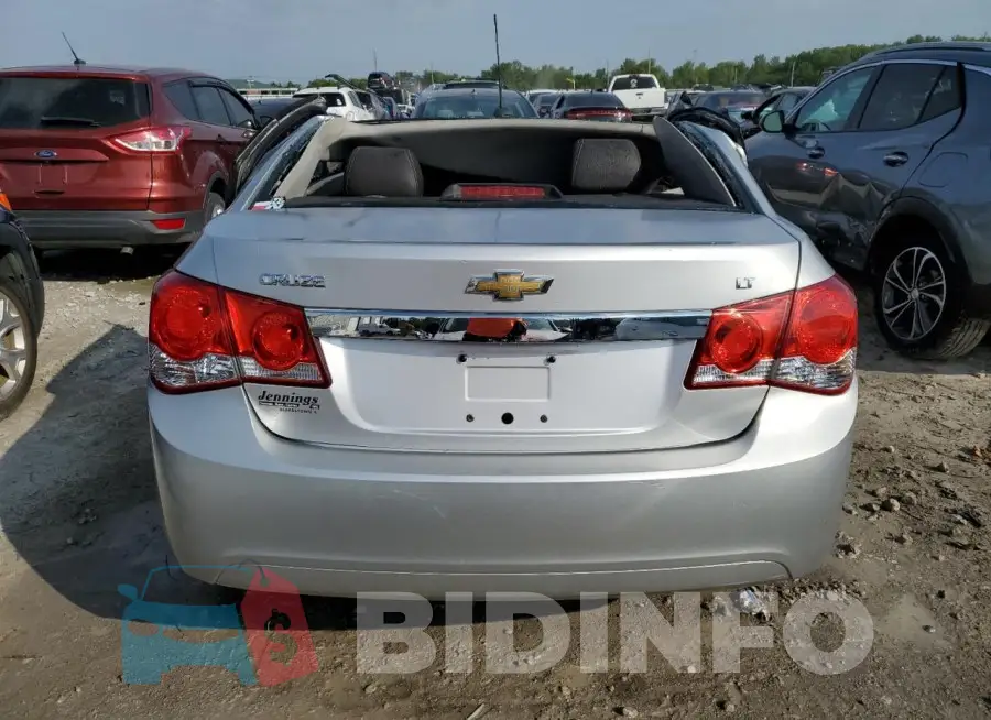 1G1PE5SB2F7181364 Photo# 6