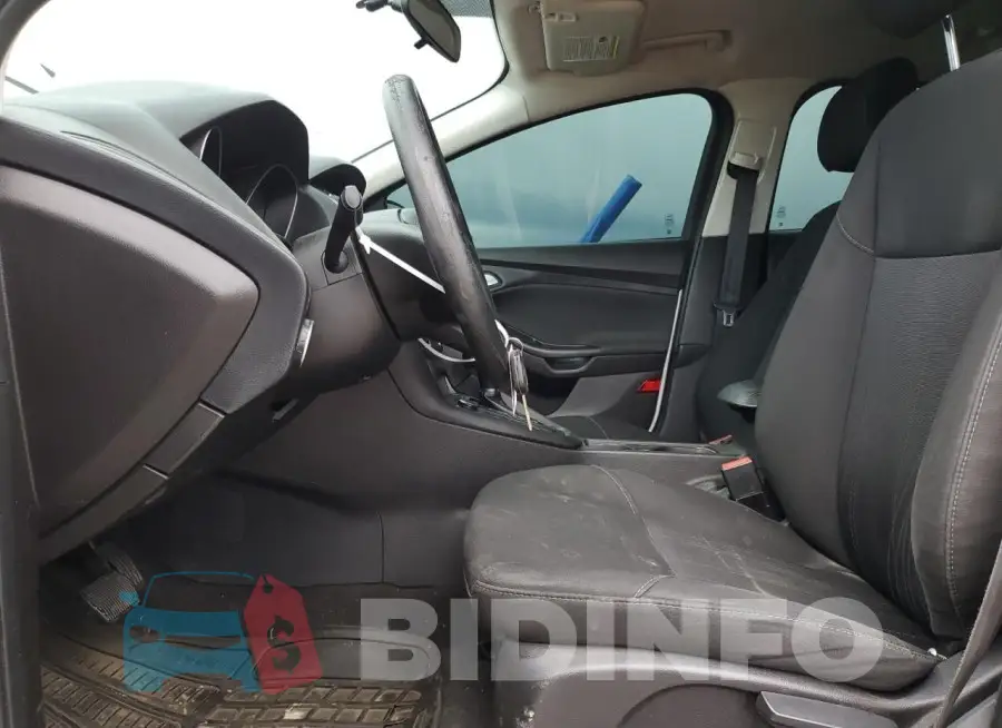 1FADP3F29GL272200 Photo# 7