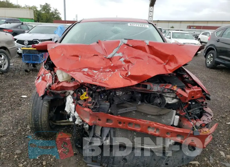 1FADP3FE4JL310837 Photo# 5