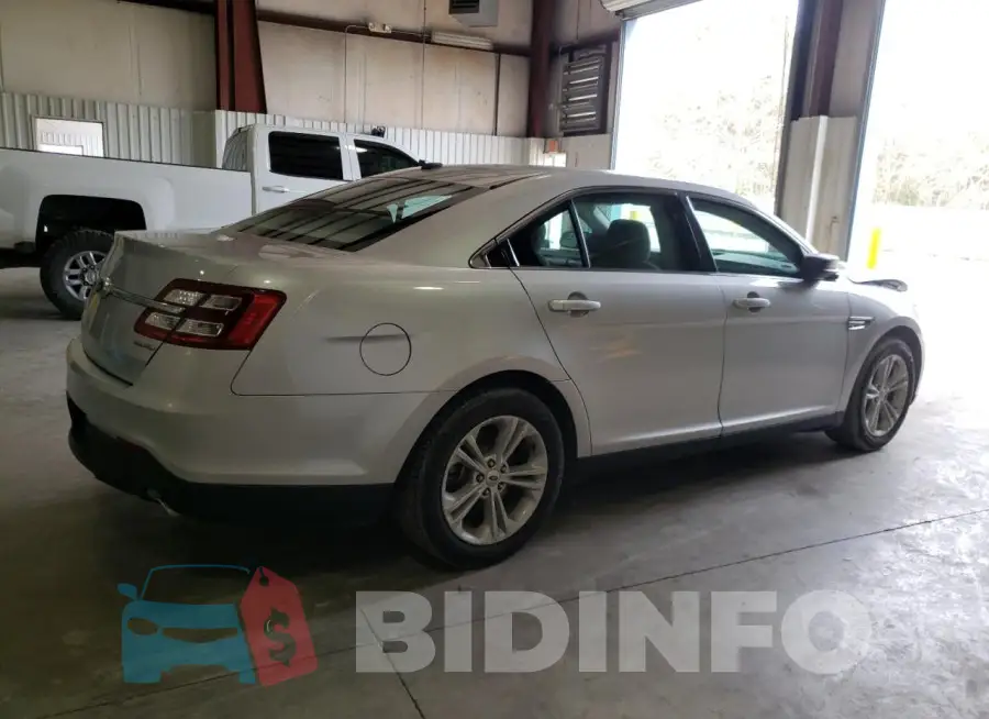1FAHP2D89JG110554 Photo# 3