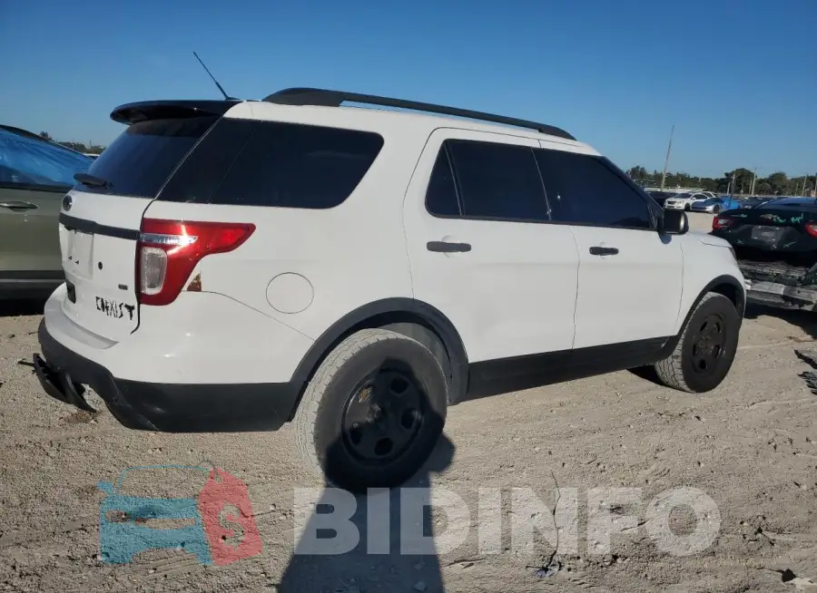 1FM5K8AR2FGC41744 Photo# 3