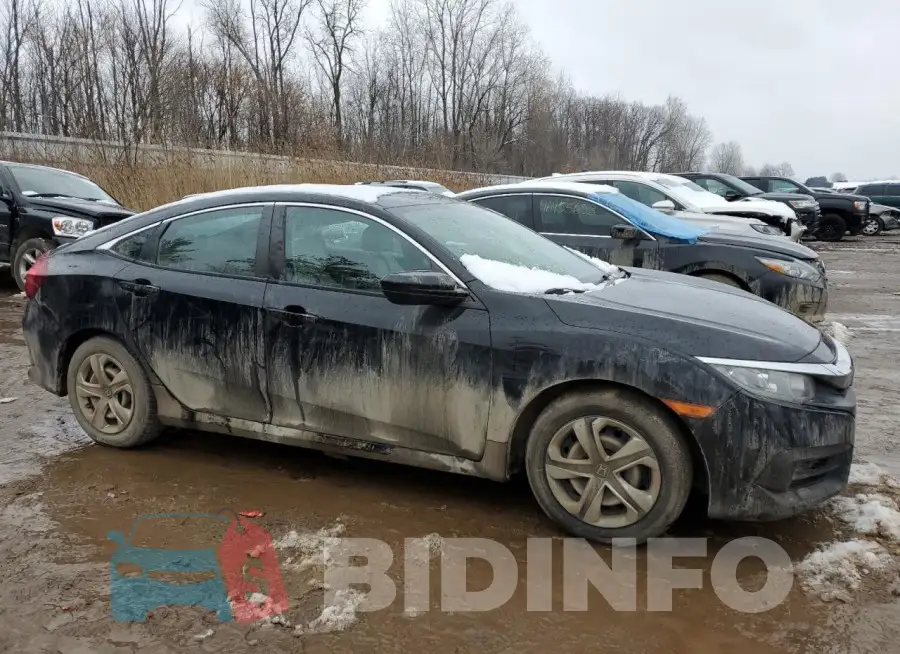 19XFC2F5XGE027062 Photo# 4