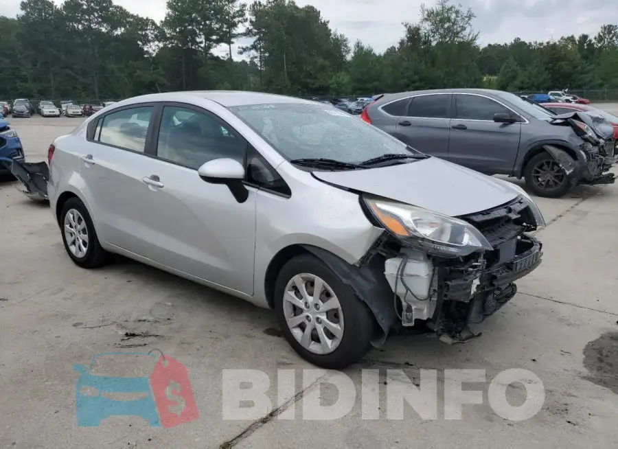 KNADM4A36G6667312 Photo# 4