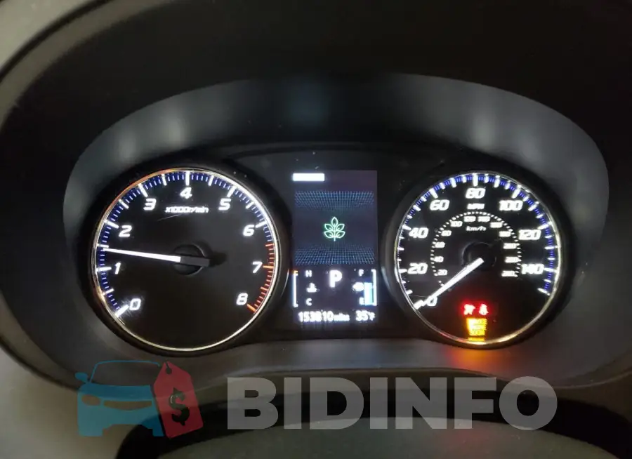 JA4AZ3A34GZ030669 Photo# 9