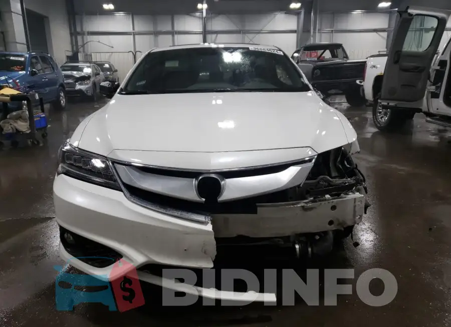 19UDE2F80GA014076 Photo# 5