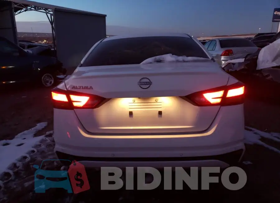 1N4BL4BV4PN410044 Photo# 6