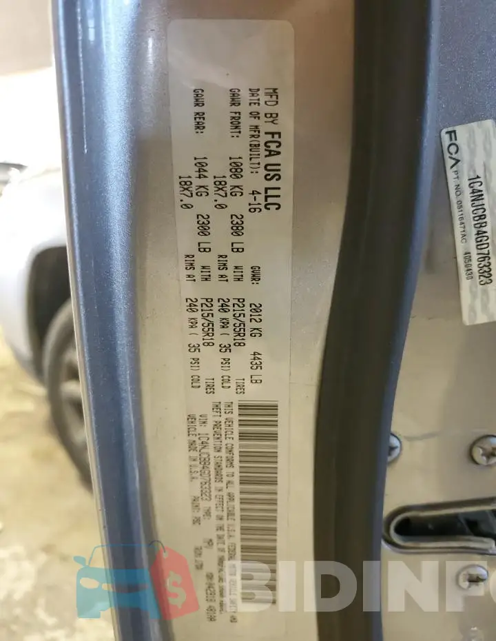 1C4NJCBB4GD763323 Photo# 13