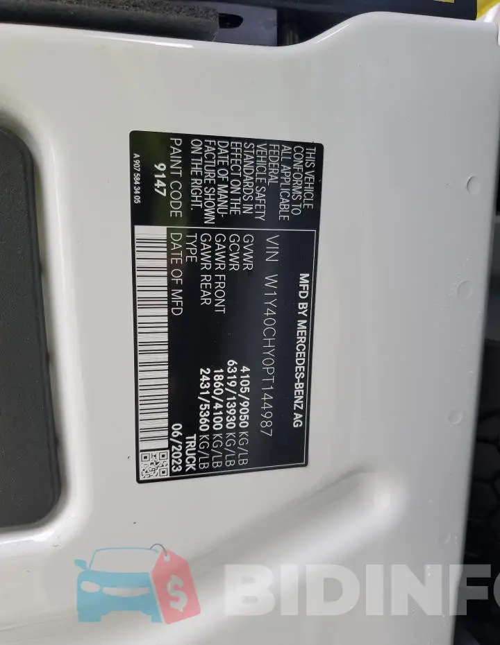 W1Y40CHY0PT144987 Photo# 13