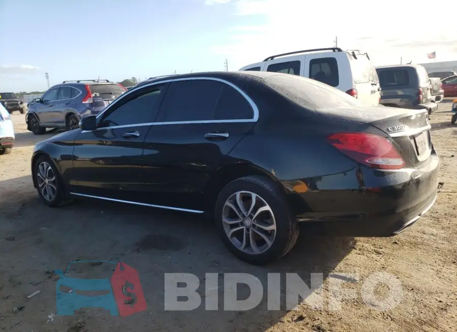 WDDWF4JB9HR257588 Photo# 2