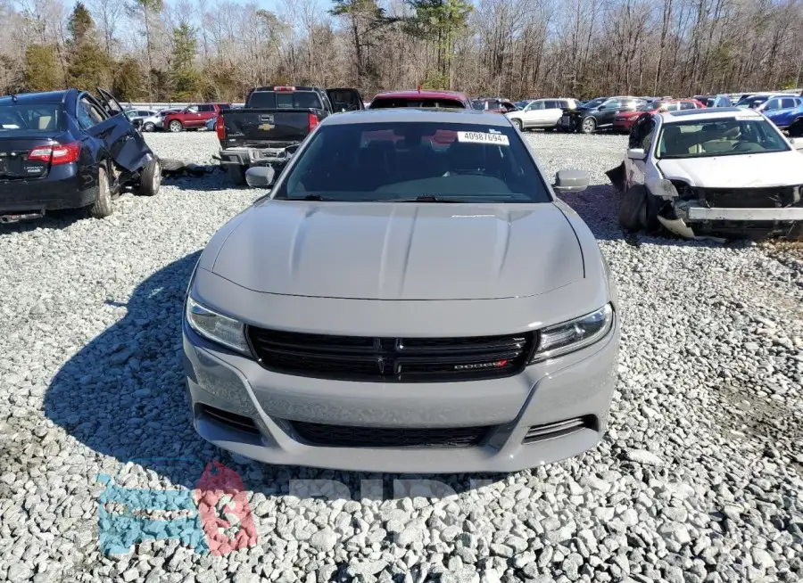 2C3CDXBG3KH736647 Photo# 5
