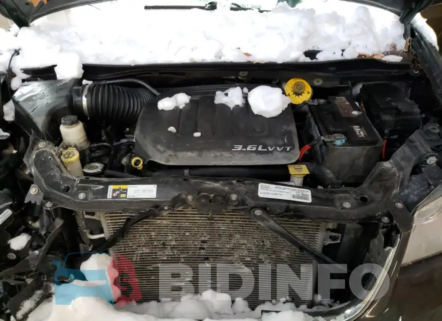 2C4RC1BGXGR191585 Photo# 12