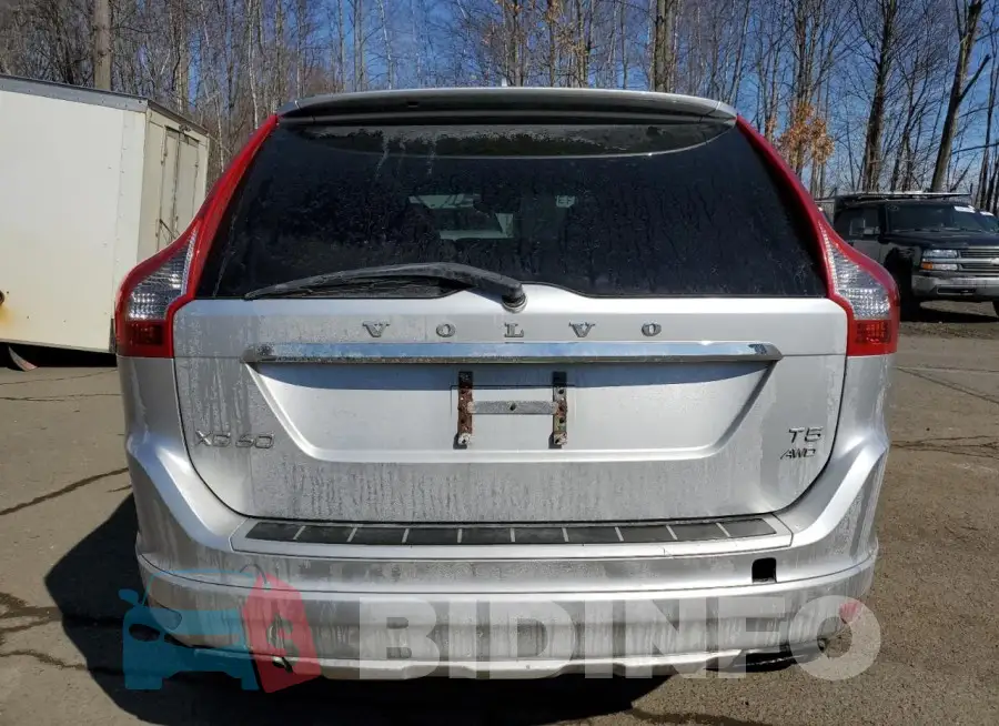 YV4612RK6F2673442 Photo# 6