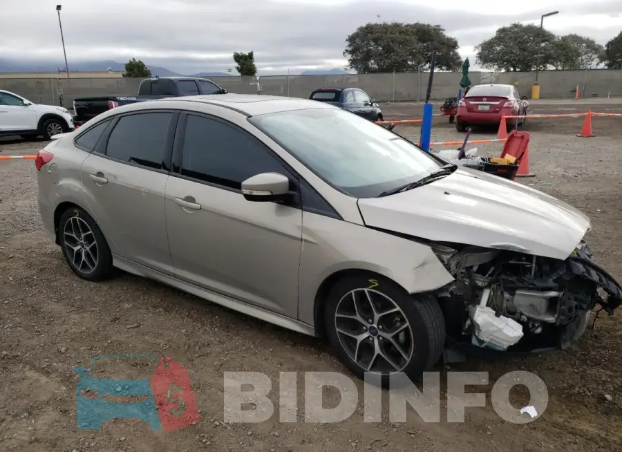 1FADP3F25GL372665 Photo# 4