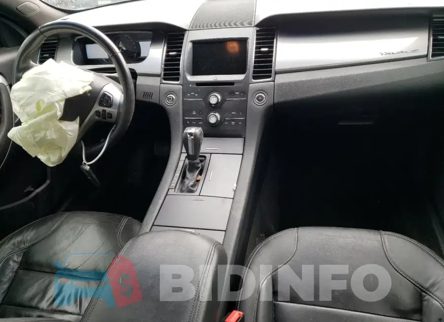1FAHP2E86GG100135 Photo# 8
